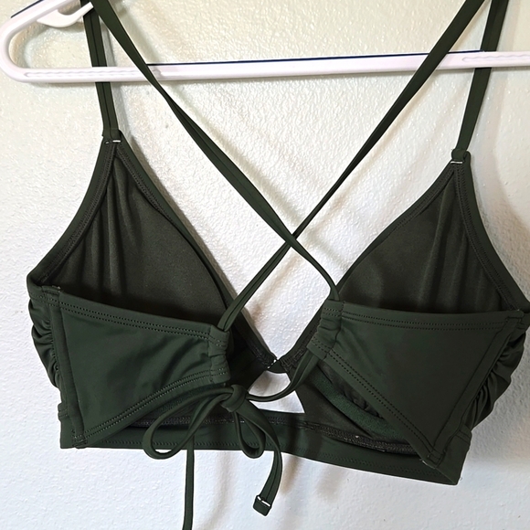 Shade & Shore Green Bikini Top Size 34D - Picture 3 of 5
